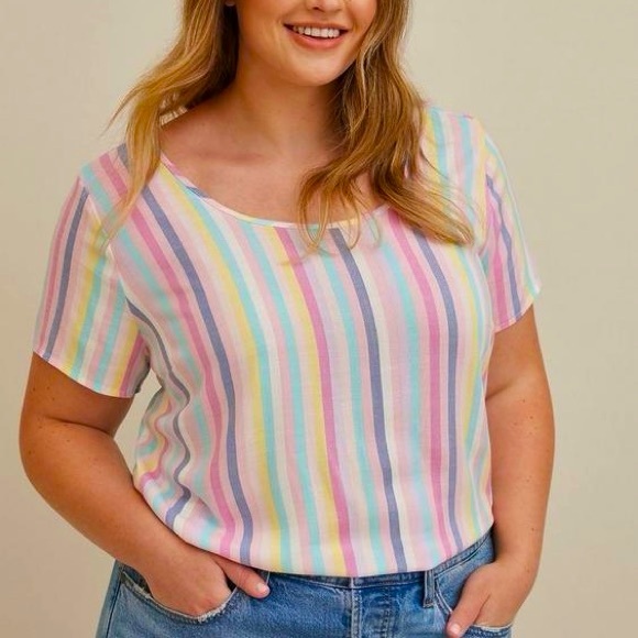 Torrid Abbey rayon slub top - Picture 1 of 8